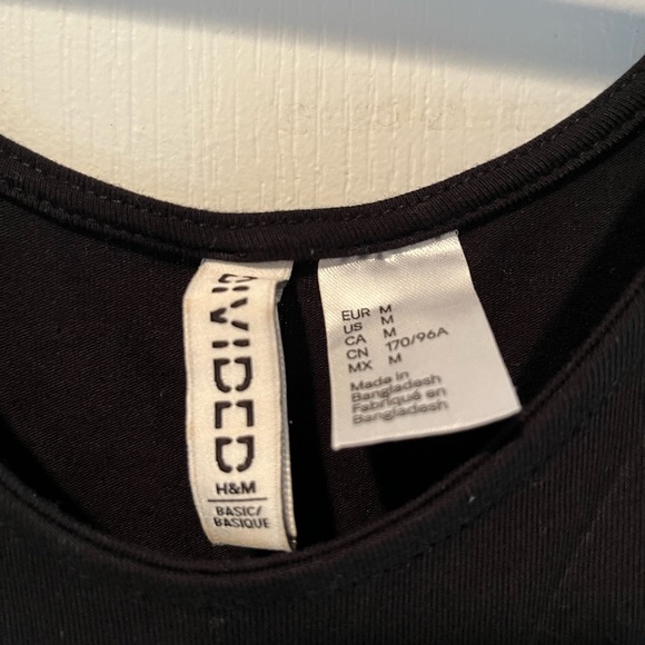 H&M Black Quarter Sleeve Skater Dress - Picture 3 of 4